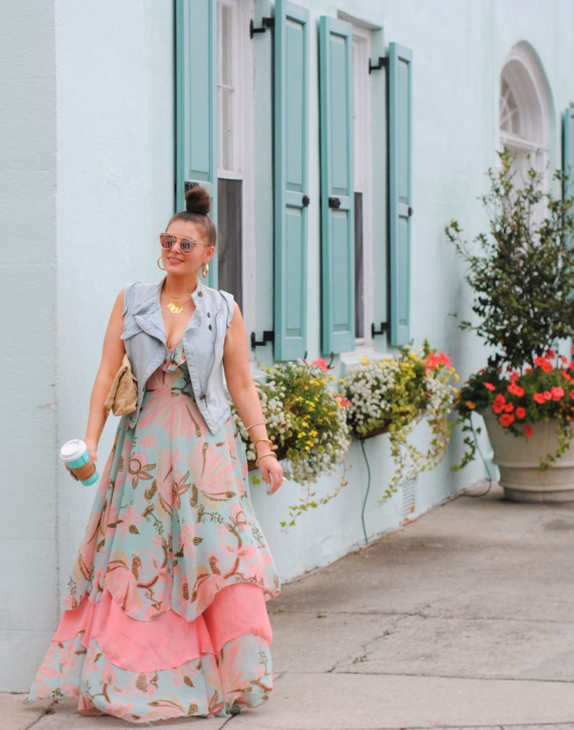 The perfect maxi dress for Summer. Take a walk with me through Historic Downtown Charleston, SC