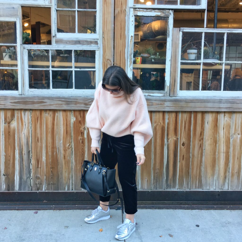 BLUSH BALLOON SLEEVE SWEATER | JULIA MARIE B