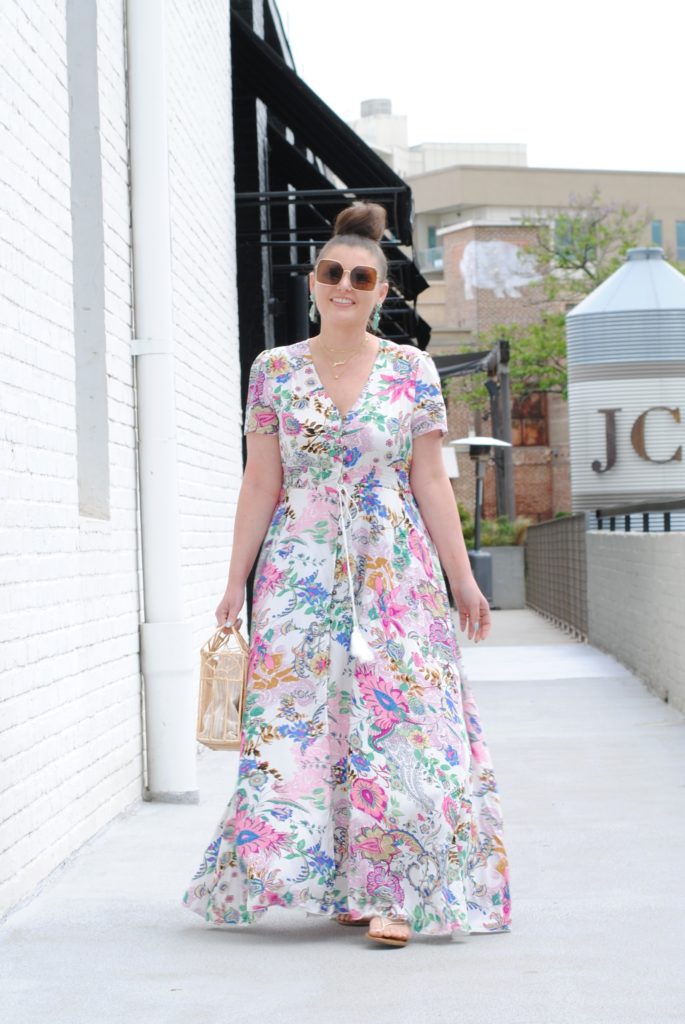 Summer Fashion: Floral Maxi Dress @julia.marie.b