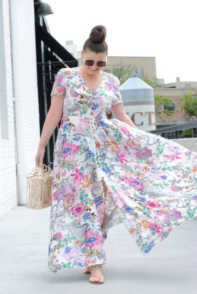 Summer Fashion: Floral Maxi Dress @julia.marie.b