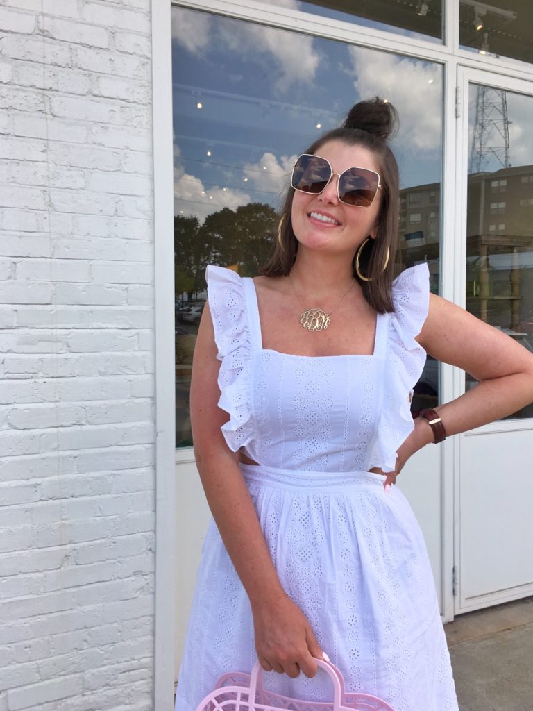 Summer Fashion: White Eyelet Dress @julia.marie.b
