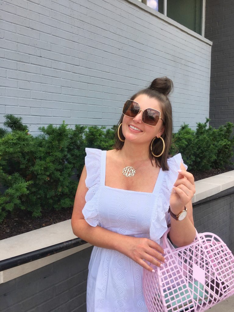 Summer Fashion: White Eyelet Dress @julia.marie.b