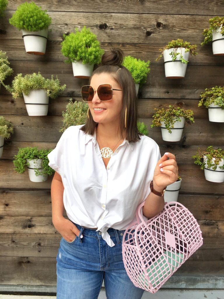 Summer Fashion: White Top and BF Slim Jeans @julia.marie.b