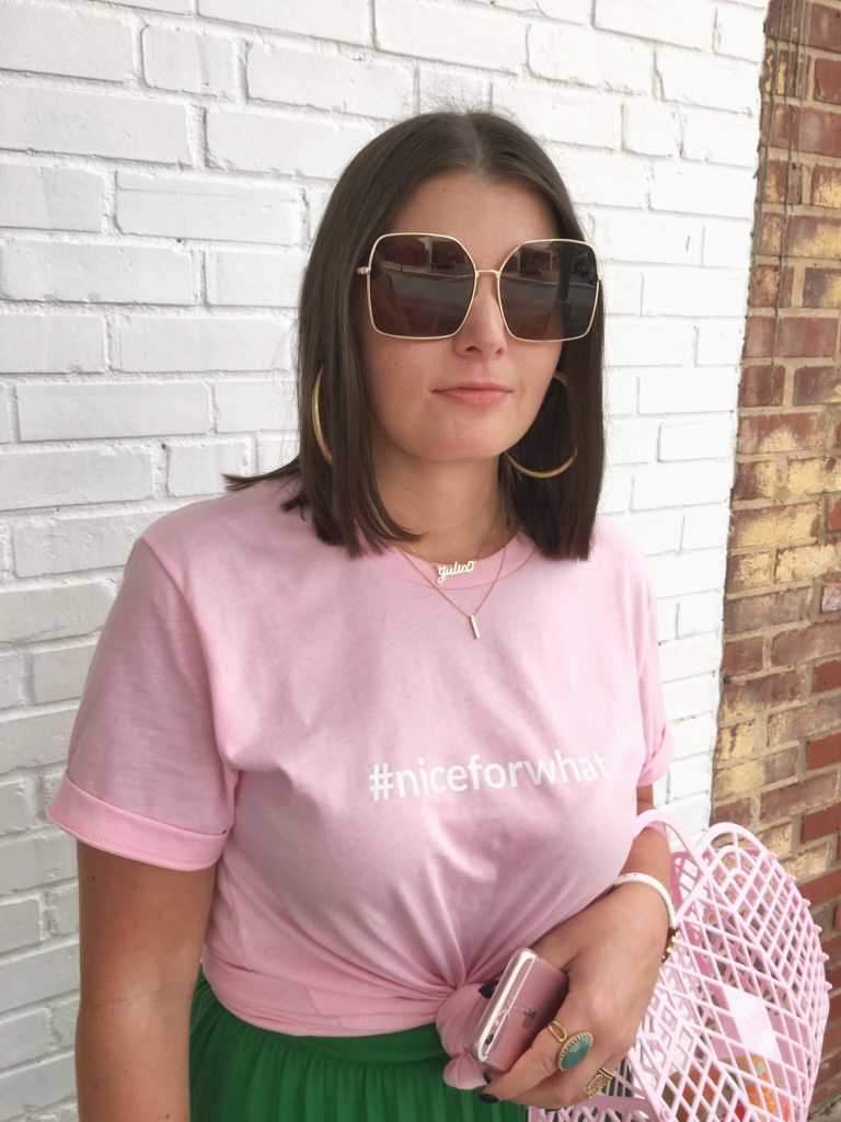 Summer Fashion: #NICEFORWHAT PINK T-SHIRT @julia.marie.b