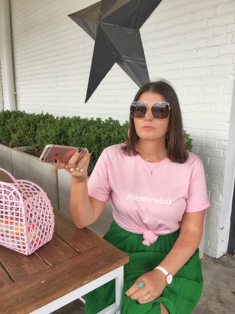 Summer Fashion: #NICEFORWHAT PINK T-SHIRT @julia.marie.b