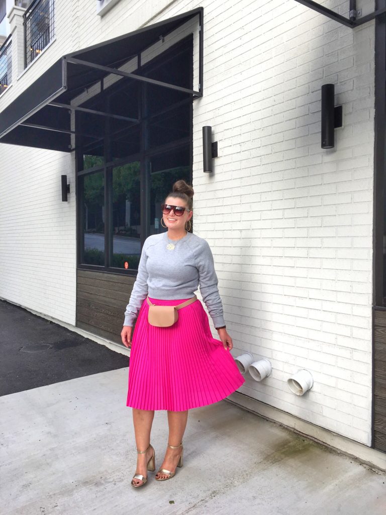 Fall Fashion: Pleated Midi Skirt @julia.marie.b