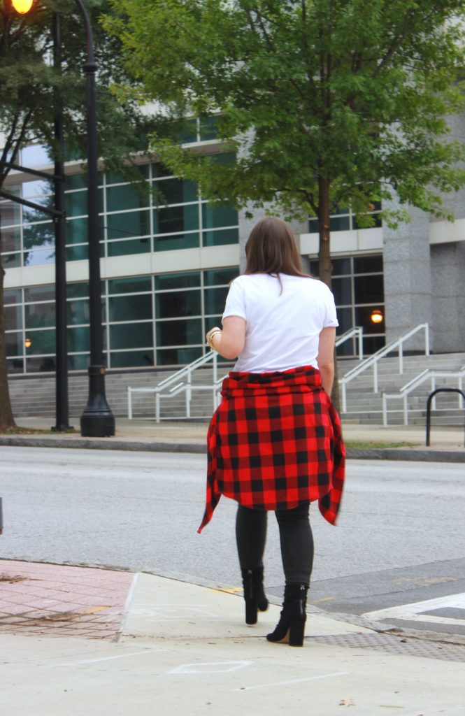 Fall Fashion Outfit: Supreme Hustle Graphic Tee @julia.marie.b