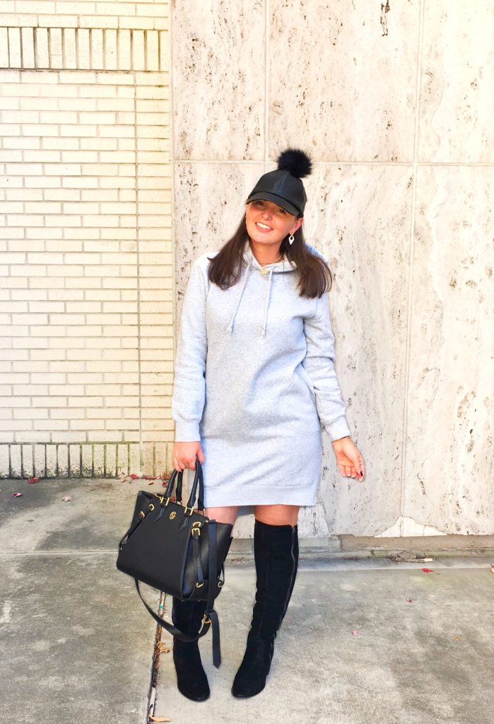 HOW TO MAXIMIZE YOUR WARDROBE: SWEATSHIRT DRESS @julia.marie.b