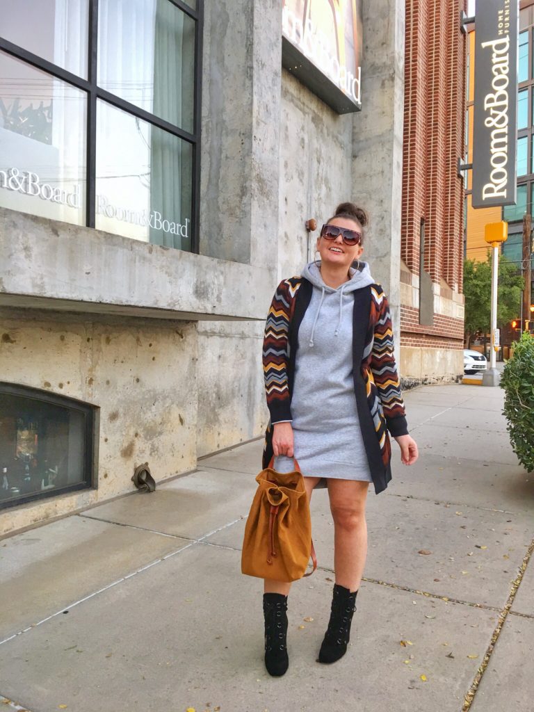 FALL OUTFIT: SWEATSHIRT DRESS AND BOOTIES @julia.marie.b