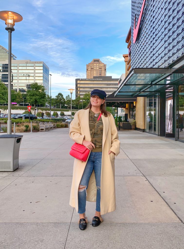 FALL FASHION: OVERSIZED FLOOR LENGTH COAT & BAKER BOY HAT @julia.marie.b