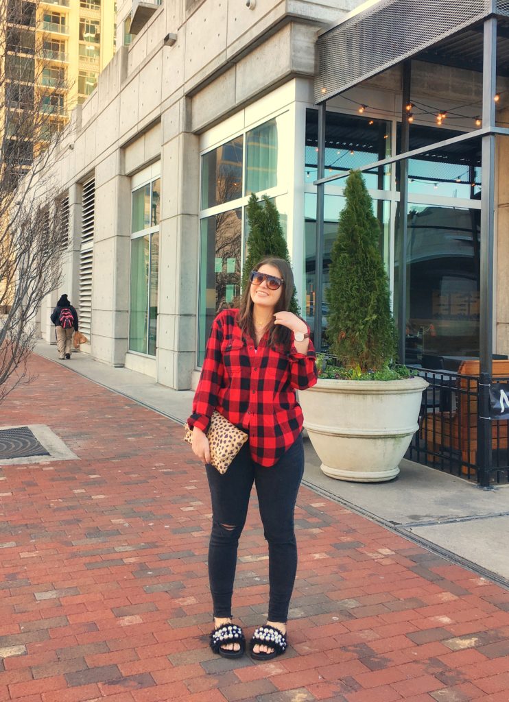 BUFFALO PLAID OUTFIT IDEAS FOR FALL @julia.marie.b