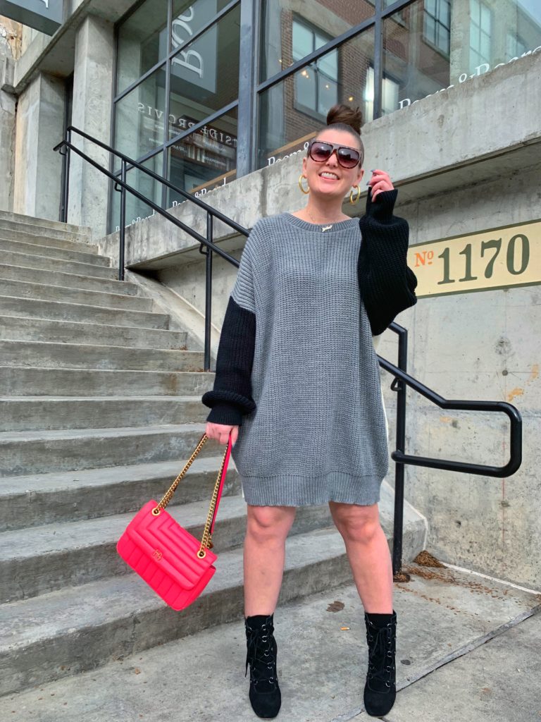 FALL OUTFIT: OVERSIZED SWEATER DRESS @julia.marie.b