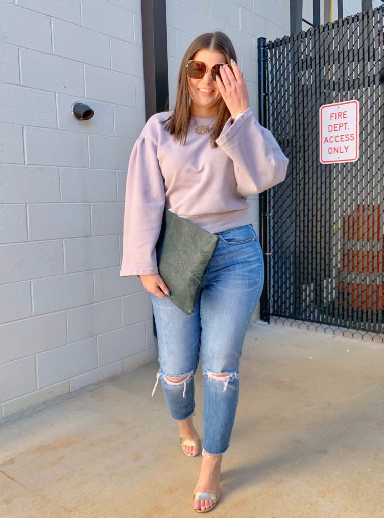 SPRING OUTFIT: MADEWELL DENIM AND SWEATSHIRT @julia.marie.b