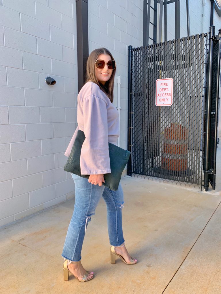 SPRING OUTFIT: MADEWELL DENIM AND SWEATSHIRT @julia.marie.b