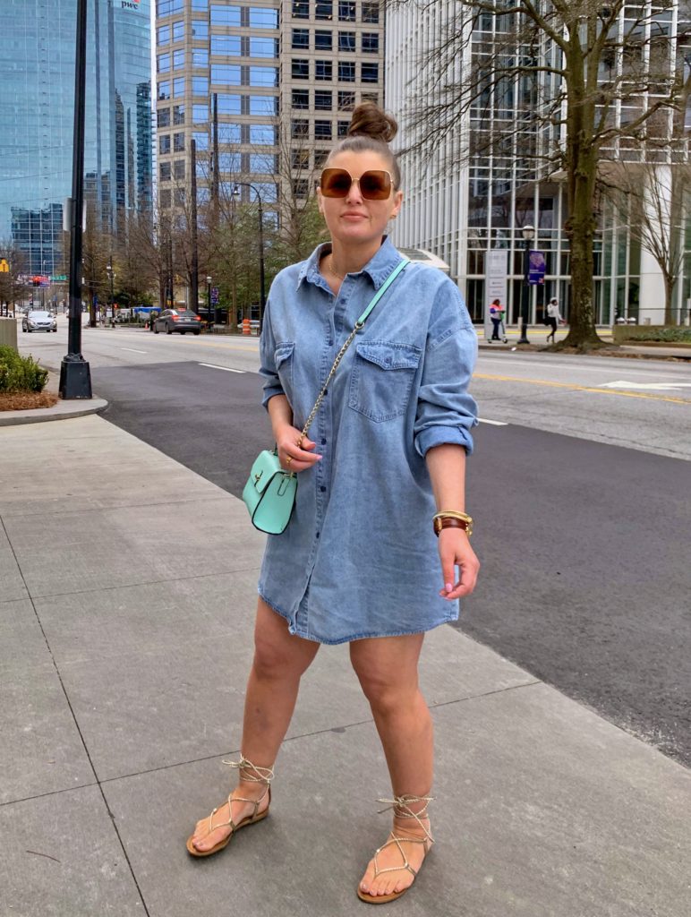 SPRING OUTFIT: OVERSIZED DENIM SHIRT DRESS @julia.marie.b