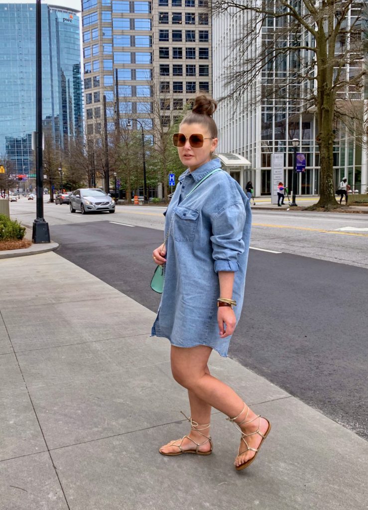 SPRING OUTFIT: OVERSIZED DENIM SHIRT DRESS @julia.marie.b