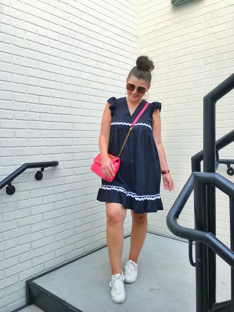 15 WAYS TO WEAR SNEAKERS WITH DRESSES @julia.marie.b