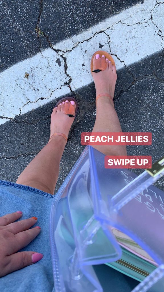 TOP AMAZON FASHION FINDS FOR SUMMER. LINKS TO SHOP HERE: http://www.juliamarieb.com/2019/05/30/amazon-fashion-finds/ @julia.marie.b