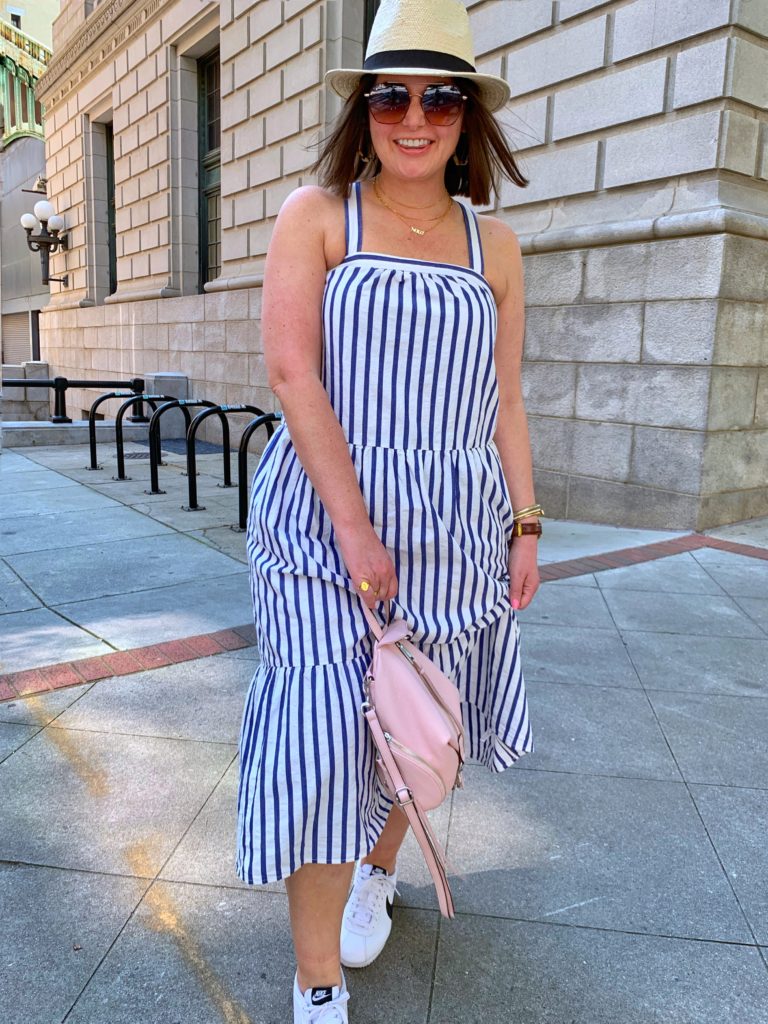 SUMMER CASUAL OUTFIT: HOW TO MAKE A TIERED DRESS STREET STYLE. MORE DETAILS HERE: http://www.juliamarieb.com/2019/06/04/summer-outfit-stripe-tier-dress/   @julia.marie.b