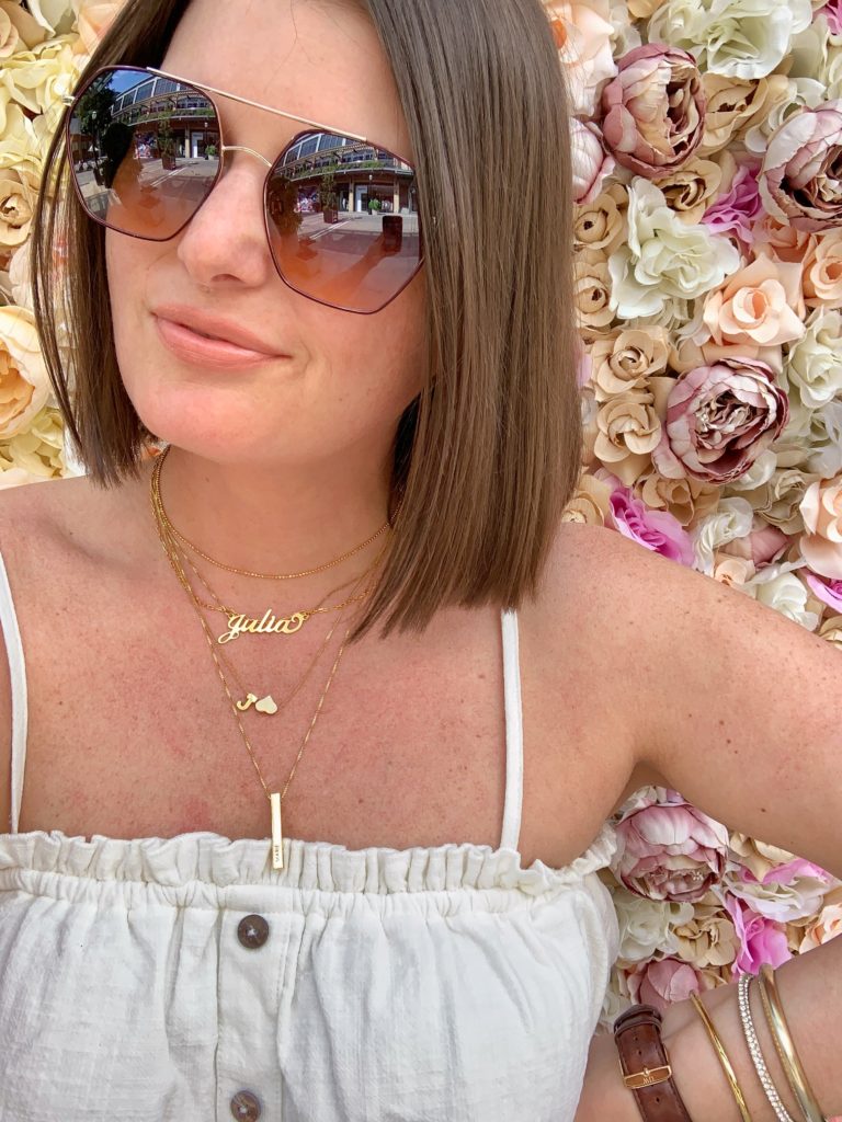 LAYERED NECKLACE & NAME NECKLACE SHOP LOOK HERE: http://www.juliamarieb.com/2019/05/06/summer-outfit-classic-denim-and-white-swing-crop-top/   @julia.marie.b