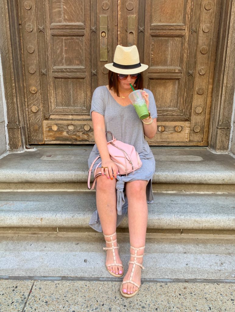 SUMMER OUTFIT: SPLIT MAXI DRESS $25 ON AMAZON FASHION. SHOP IT HERE: http://www.juliamarieb.com/2019/06/18/summer-outfit:-gray-dress-+-straw-hat/ @julia.marie.b