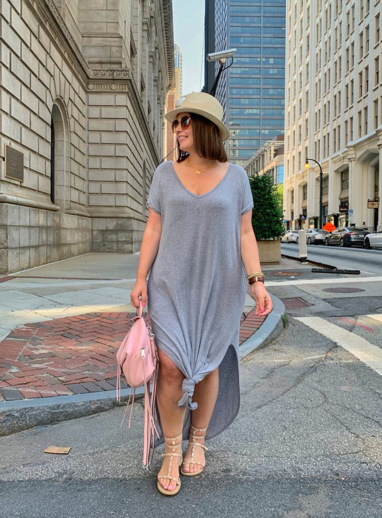 SUMMER OUTFIT: SPLIT MAXI DRESS $25 ON AMAZON FASHION. SHOP IT HERE: http://www.juliamarieb.com/2019/06/18/summer-outfit:-gray-dress-+-straw-hat/ @julia.marie.b