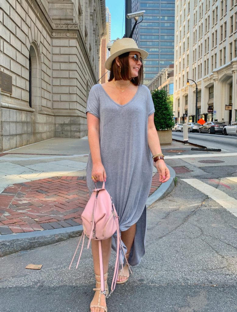 SUMMER OUTFIT: SPLIT MAXI DRESS $25 ON AMAZON FASHION. SHOP IT HERE: http://www.juliamarieb.com/2019/06/18/summer-outfit:-gray-dress-+-straw-hat/ @julia.marie.b