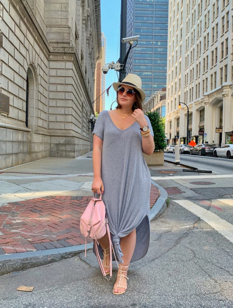 SUMMER OUTFIT: SPLIT MAXI DRESS $25 ON AMAZON FASHION. SHOP IT HERE: http://www.juliamarieb.com/2019/06/18/summer-outfit:-gray-dress-+-straw-hat/ @julia.marie.b