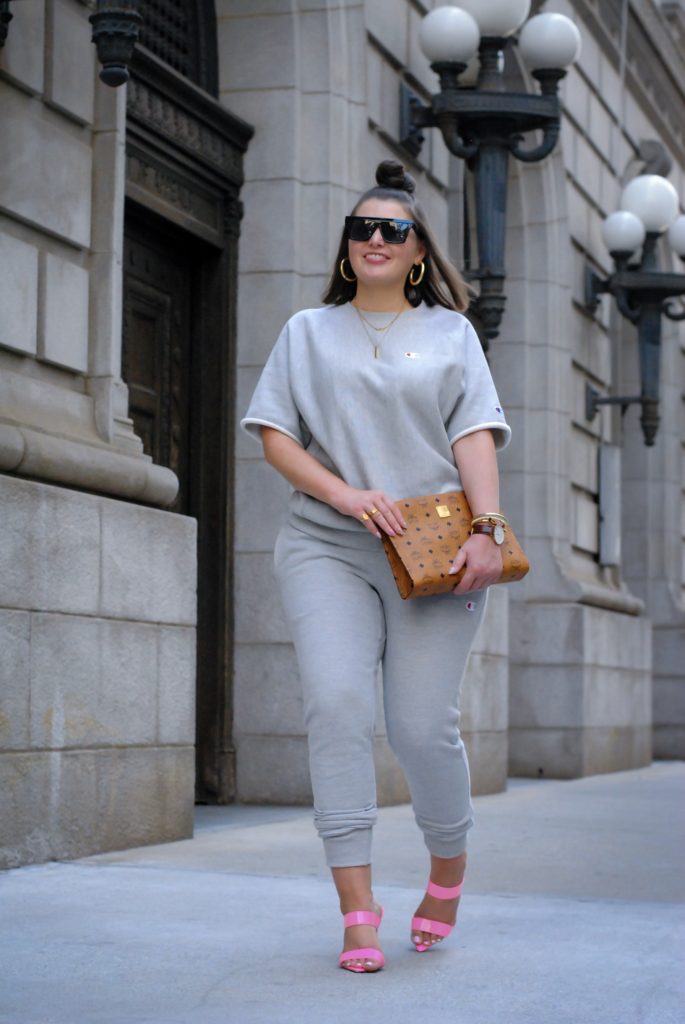 FALL OUTFIT: GRAY CHAMPION SWEATSUIT SET + MCM WORLDWIDE CLUTCH DETAILS HERE: http://www.juliamarieb.com/2019/07/30/cost-per-wear-|-fall-outfit:-champion-sweatsuit-set/ @julia.marie.b