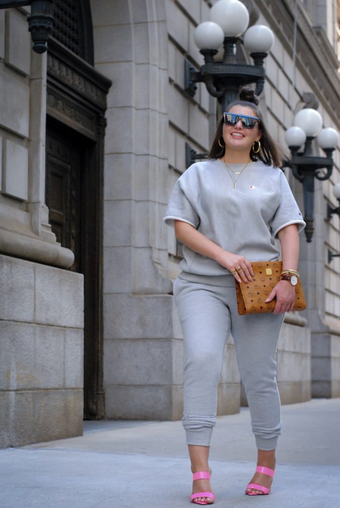 FALL OUTFIT: GRAY CHAMPION SWEATSUIT SET + MCM WORLDWIDE CLUTCH DETAILS HERE: http://www.juliamarieb.com/2019/07/30/cost-per-wear-|-fall-outfit:-champion-sweatsuit-set/ @julia.marie.b