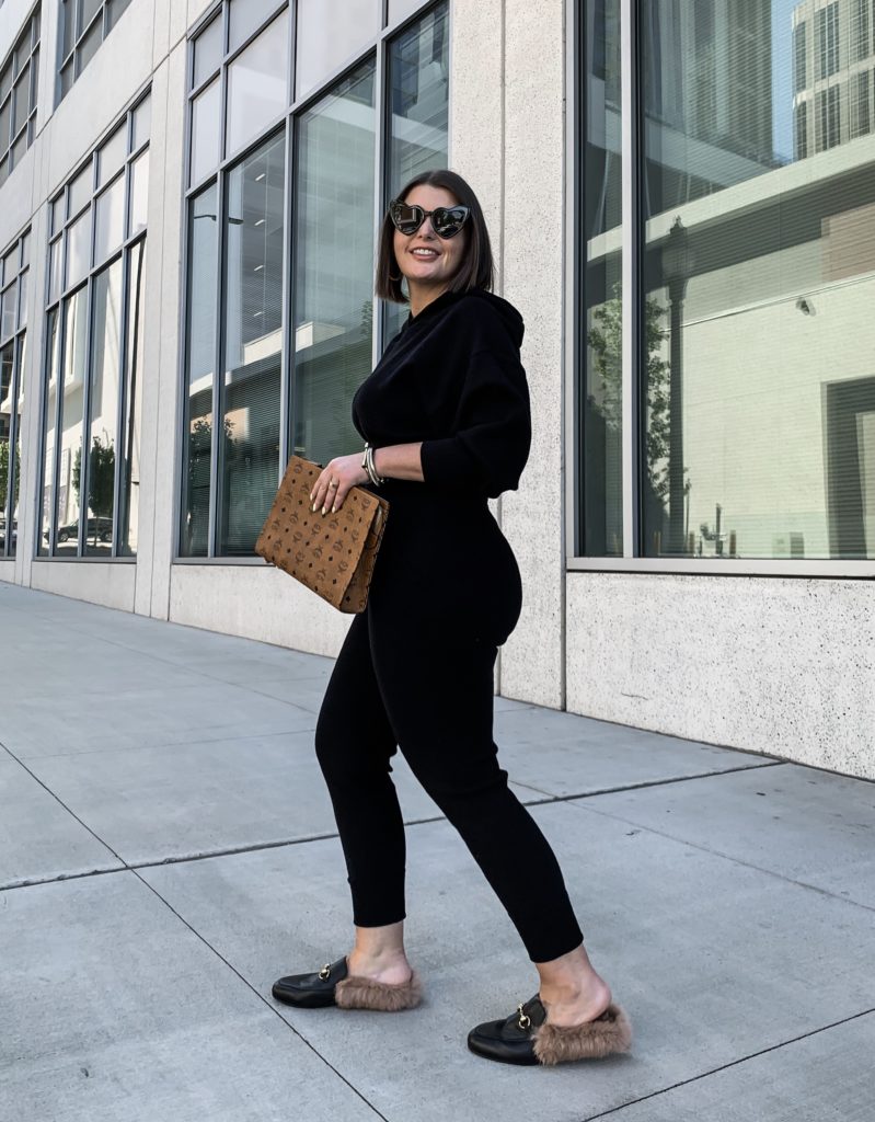 FALL OUTFIT: ZARA KNIT JOGGER SET | DETAILS HERE: http://www.juliamarieb.com/2019/09/10/fall-outfit:-zara-knit-jogger-set/ @julia.marie.b