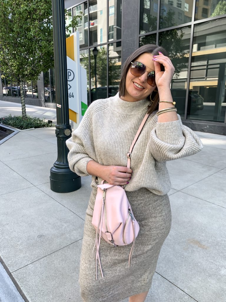 FALL OUTFIT: SWEATER SKIRT SET details here: http://www.juliamarieb.com/2019/10/01/sweater-skirt-set/ @julia.marie.b