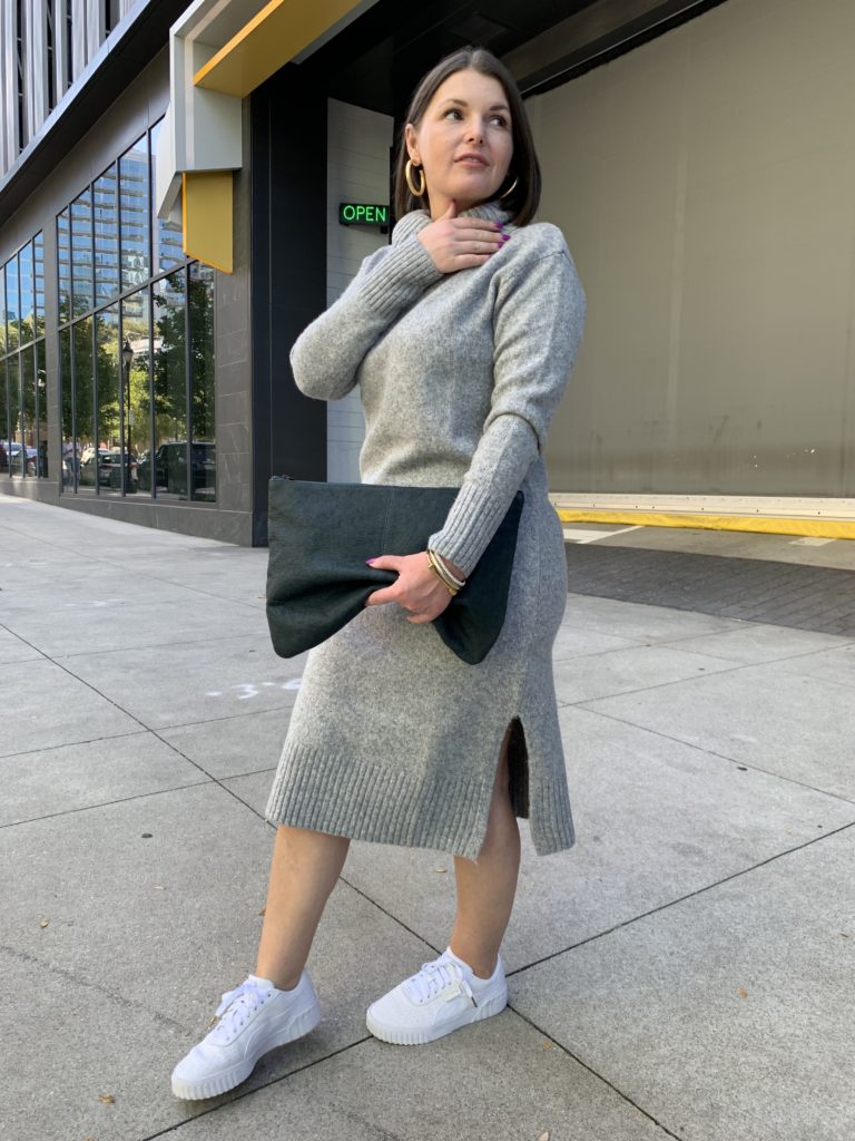 HOW TO STYLE A SWEATER DRESS: http://www.juliamarieb.com/2019/10/22/how-to-style-a-sweater-dress-for-fall/ @julia.marie.b