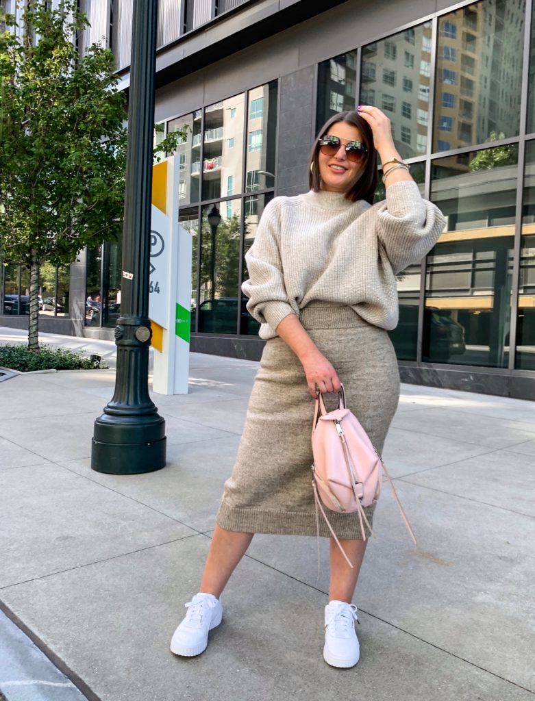 FALL OUTFIT: SWEATER SKIRT SET details here: http://www.juliamarieb.com/2019/10/01/sweater-skirt-set/ @julia.marie.b