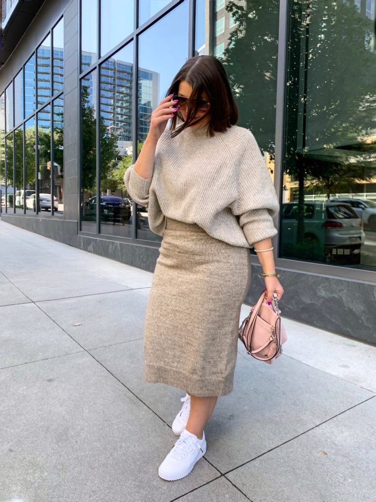 FALL OUTFIT: SWEATER SKIRT SET details here: http://www.juliamarieb.com/2019/10/01/sweater-skirt-set/ @julia.marie.b