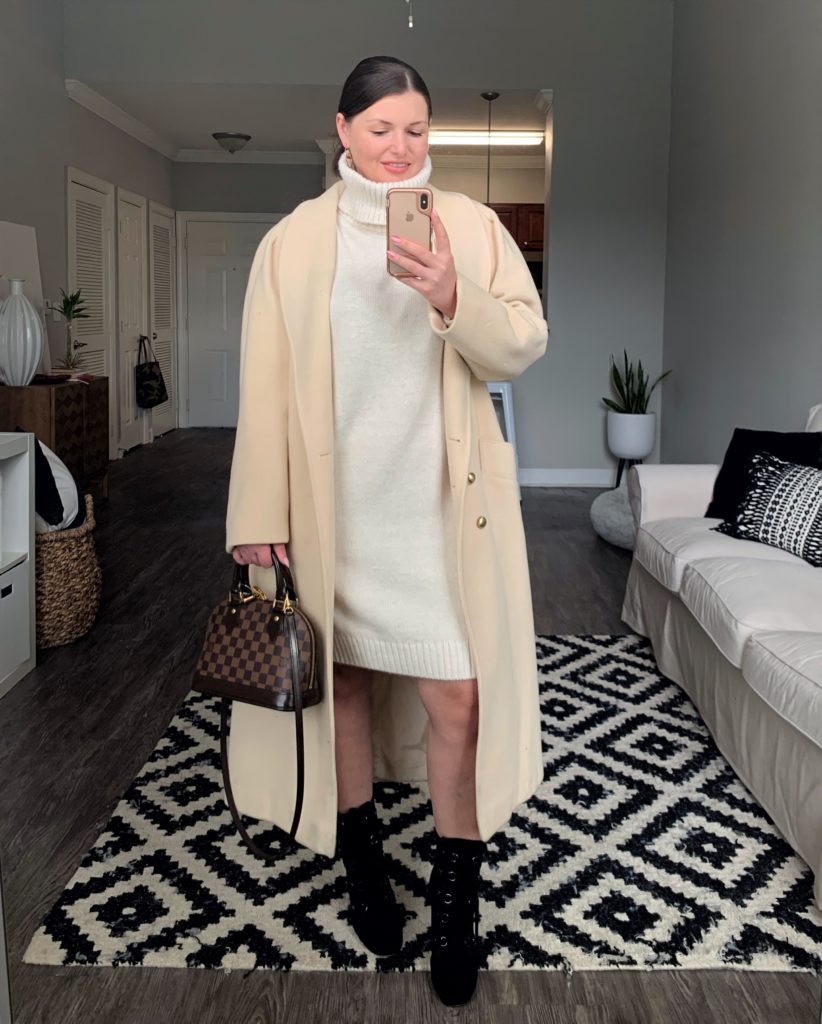 5 WAYS TO STYLE LOUIS VUITTON ALMA BB: SEE ALL 5 HERE: http://www.juliamarieb.com/2019/10/24/5-ways-to-style-louis-vuitton-alma-bb:-the-rule-of-5/ @julia.marie.b