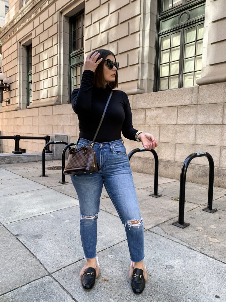 WHY YOU SHOULD INVEST IN BASIC PIECES http://www.juliamarieb.com/2019/11/05/why-you-should-invest-in-basic-pieces/ @julia.marie.b