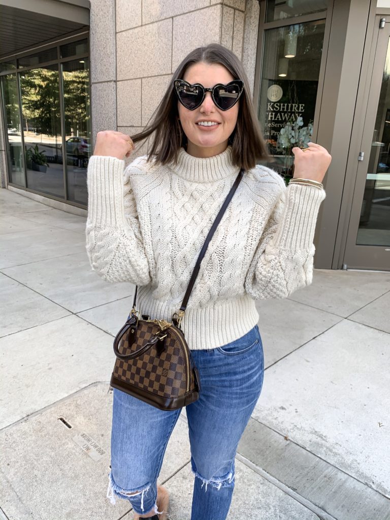 H&M FALL 2019 TRY-ON HAUL: http://www.juliamarieb.com/2019/11/24/h&m-fall-2019-try-on-haul/ @julia.marie.b