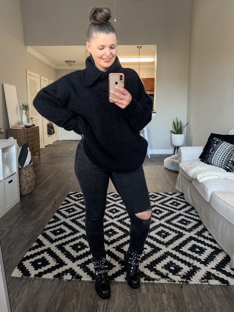 5 WAYS TO WEAR COMBAT BOOTS FOR FALL: http://www.juliamarieb.com/2019/11/27/5-ways-to-style-combat-boots-|-the-rule-of-5/ @julia.marie.b