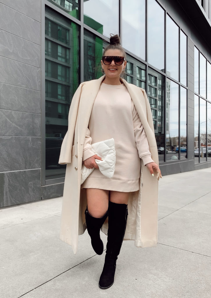 HOW TO WEAR A SWEATSHIRT DRESS FOR FALL: http://www.juliamarieb.com/2020/02/18/how-to-elevate-a-sweatshirt-dress/. | @julia.marie.b