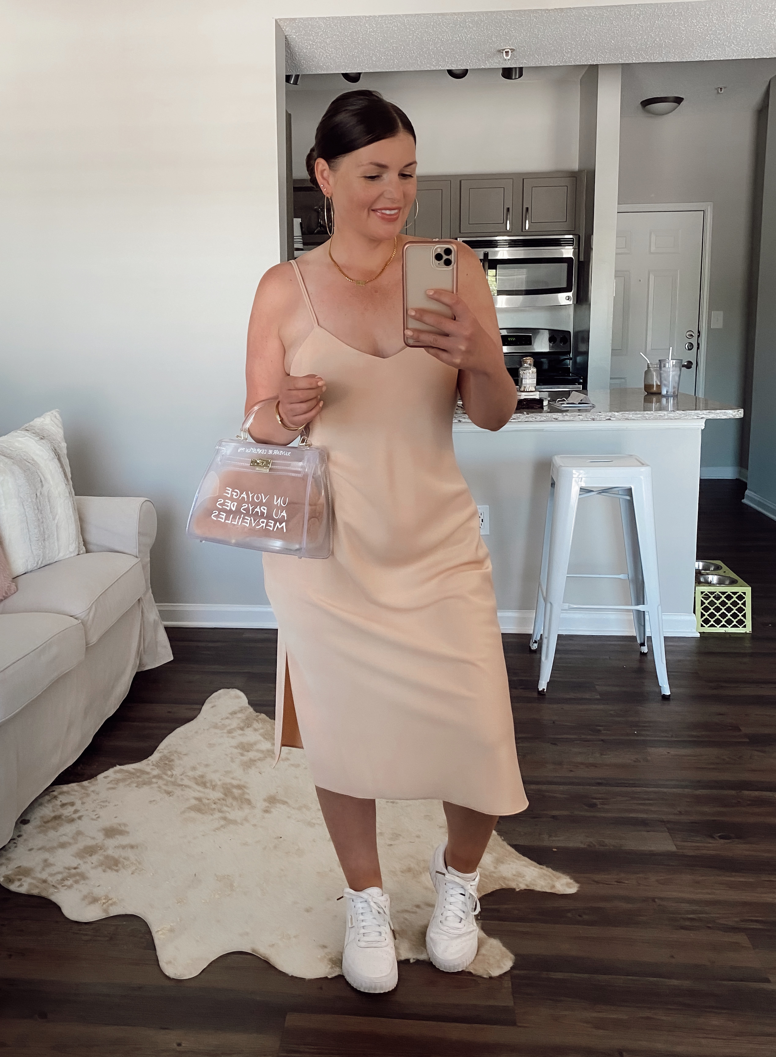 5 WAYS TO STYLE A SLIP DRESS FOR SUMMER: http://www.juliamarieb.com/2020/05/06/ro5:-slip-dress/ | @julia.marie.b