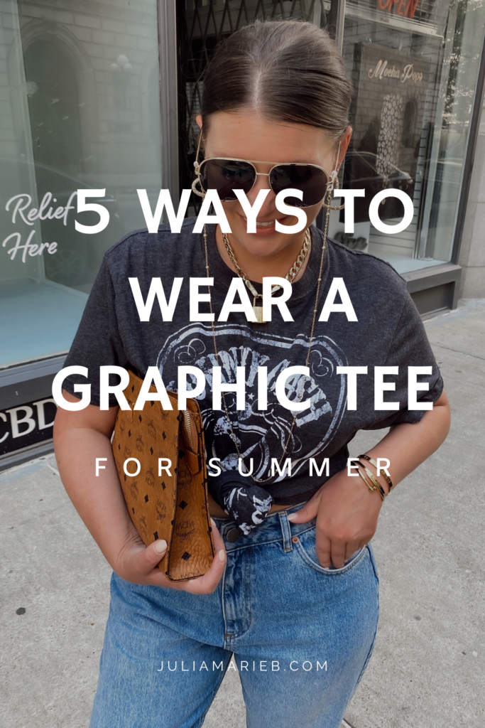 5 WAYS TO WEAR A GRAPHIC TEE FOR SUMMER: http://www.juliamarieb.com/2020/05/31/5-ways-to-style-graphic-tee-for-summer-|-the-rule-of-5/ | @julia.marie.b