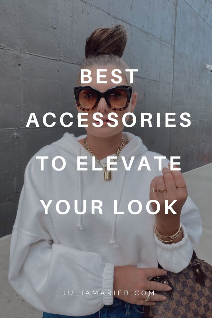 BEST ACCESSORIES TO ELEVATE YOUR LOOK 2020: http://www.juliamarieb.com/2020/08/16/best-accessories-to-elevate-your-look-2020/ | @julia.marie.b