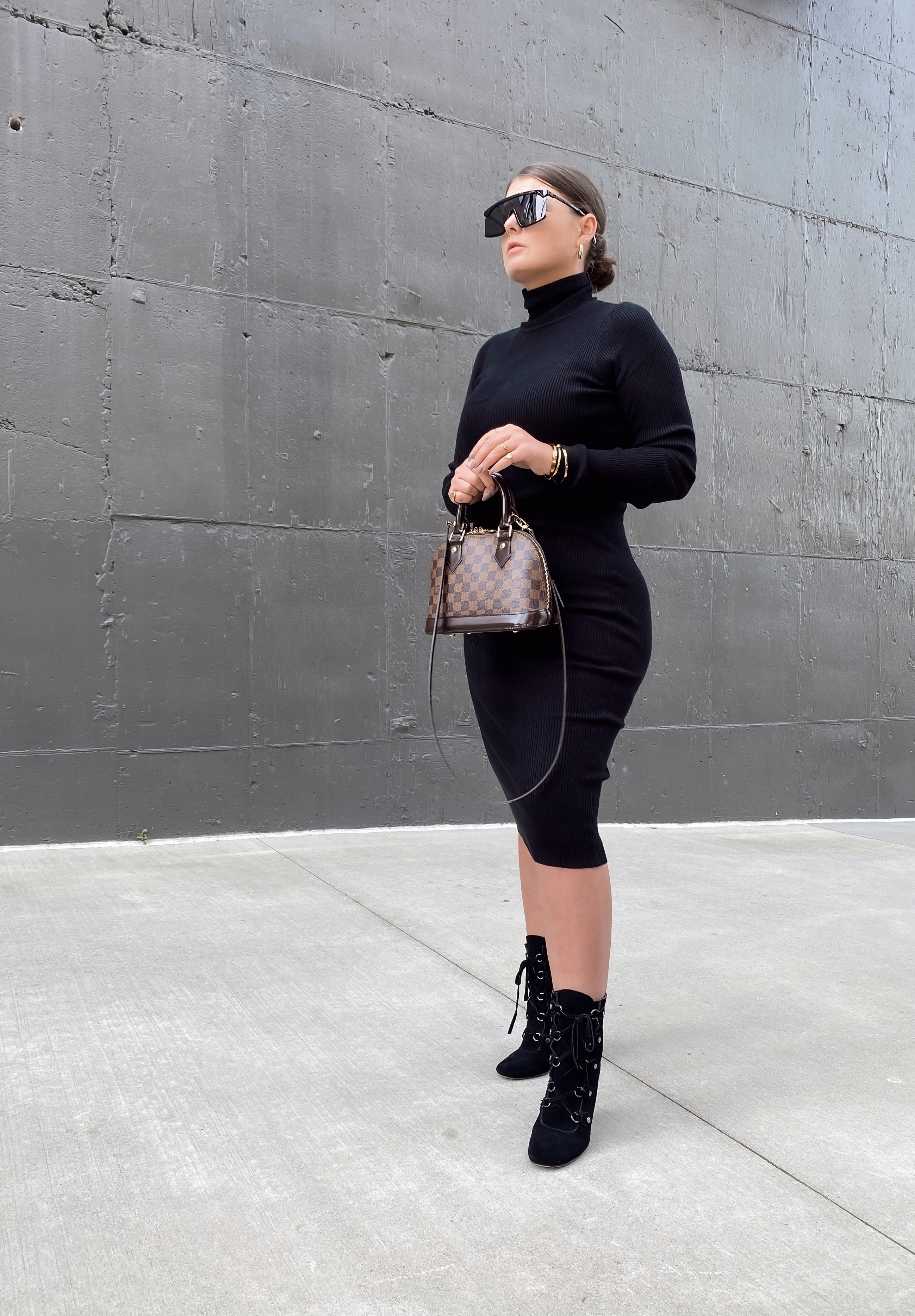 5 FALL DRESS OUTFITS: http://www.juliamarieb.com/2020/10/18/5-fall-dresses/   |   @julia.marie.b