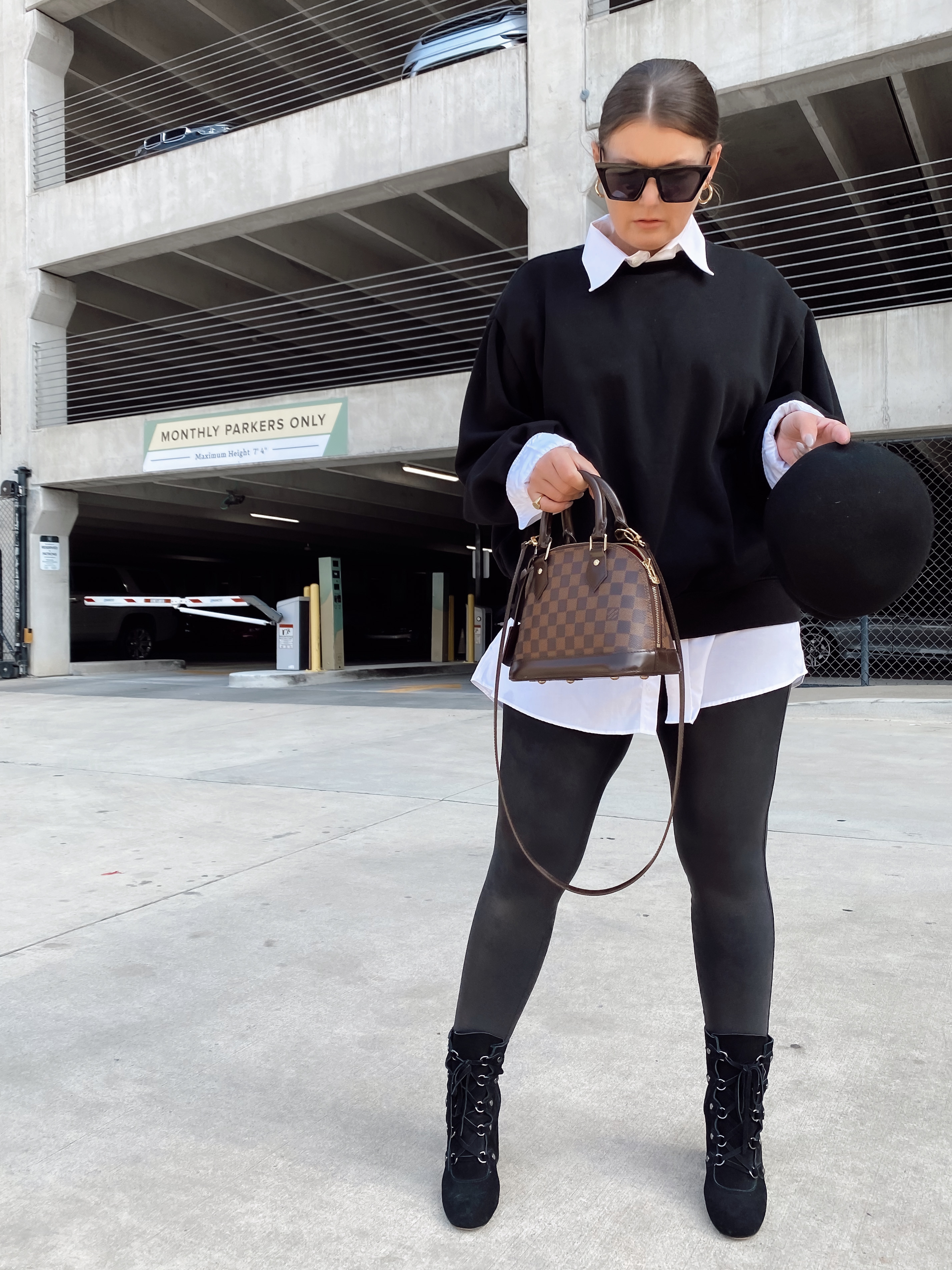 5 WAYS TO WEAR SPANX LEATHER LEGGINGS: http://www.juliamarieb.com/2020/10/04/5-ways-to-wear-spanx-leather-leggings-|-the-real-of-5/   @julia.marie.b