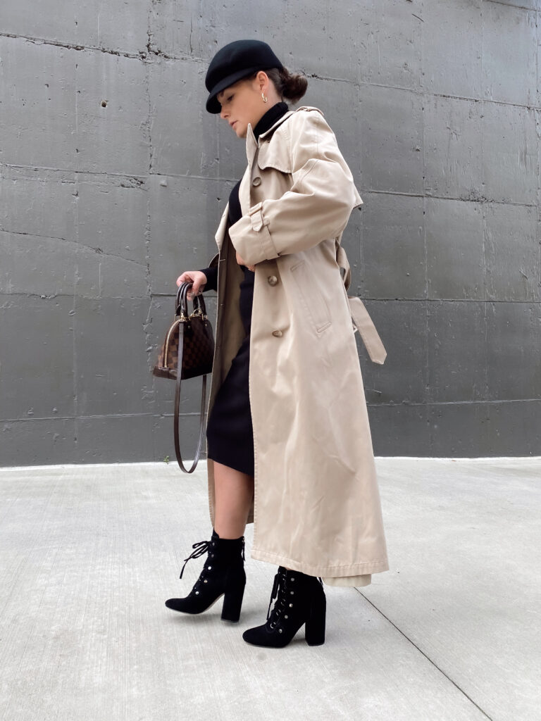 5 WAYS TO WEAR A TRENCH COAT: http://www.juliamarieb.com/2020/11/01/5-ways-to-wear-a-trench-coat-|-the-rule-of-5/ | @julia.marie.b