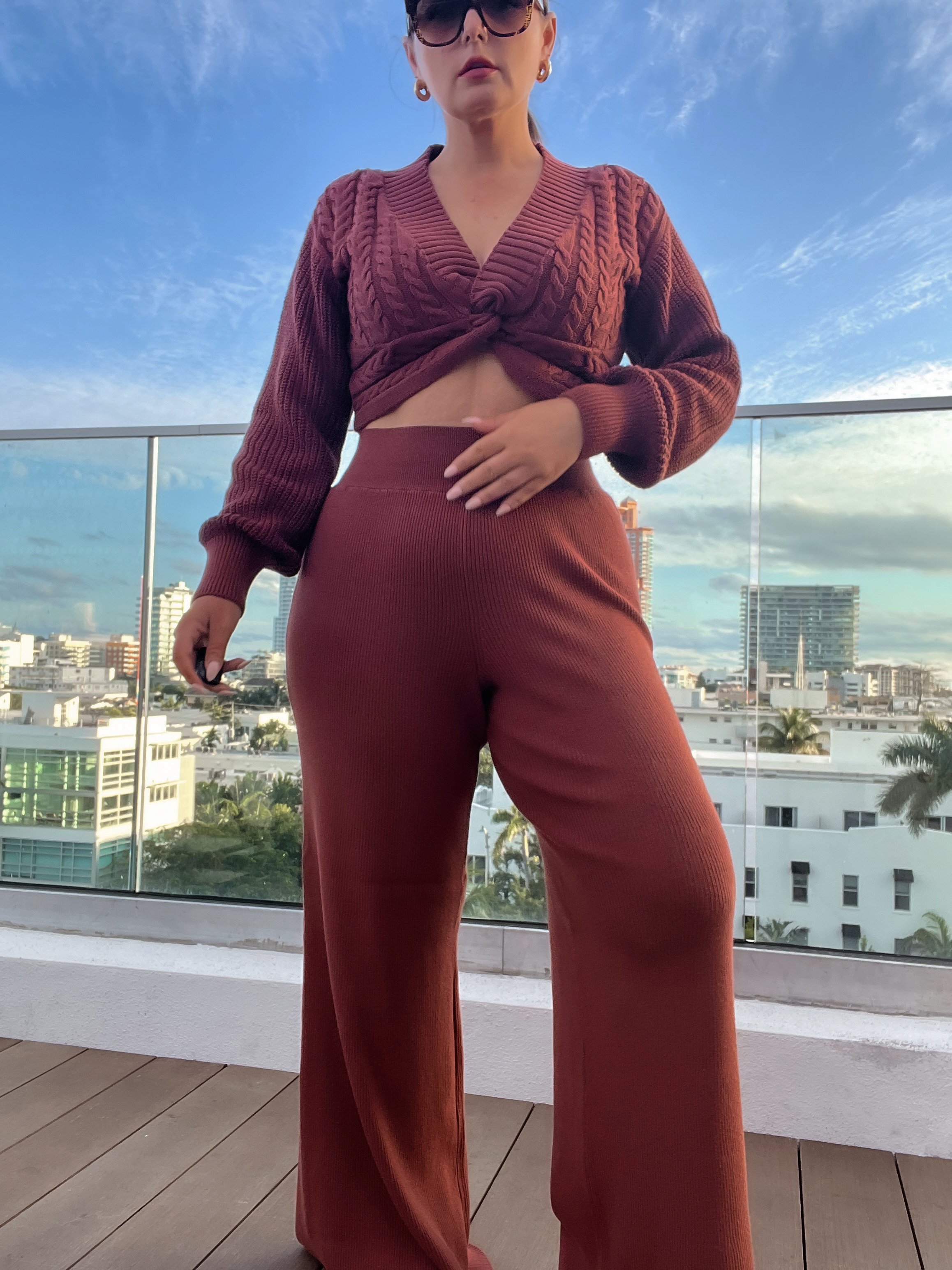 5 MIAMI BEACH VACATION OUTFIT IDEAS: http://www.juliamarieb.com/2022/01/30/what-i-wore:-miami-beach/