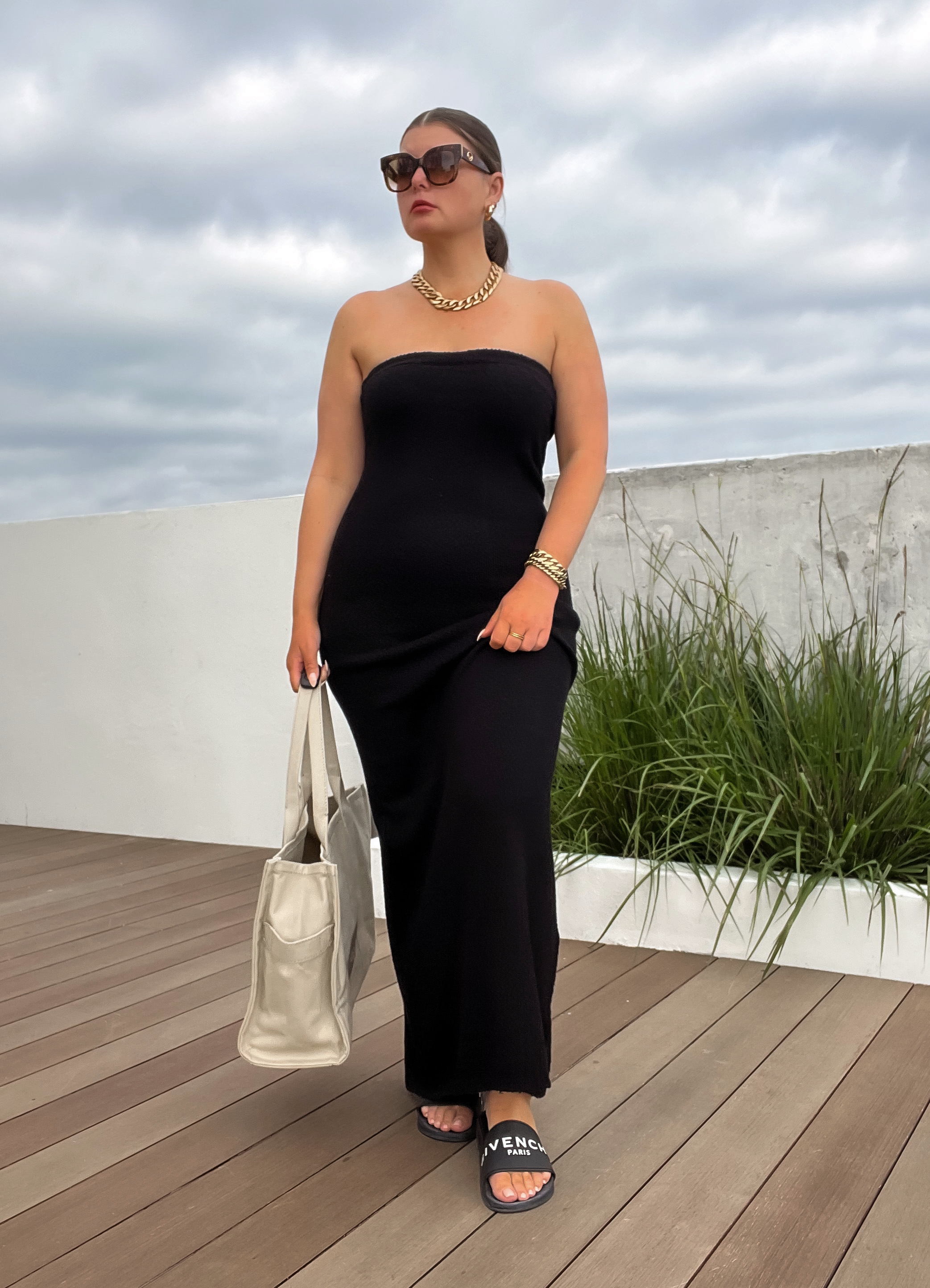 5 MIAMI BEACH VACATION OUTFIT IDEAS: http://www.juliamarieb.com/2022/01/30/what-i-wore:-miami-beach/