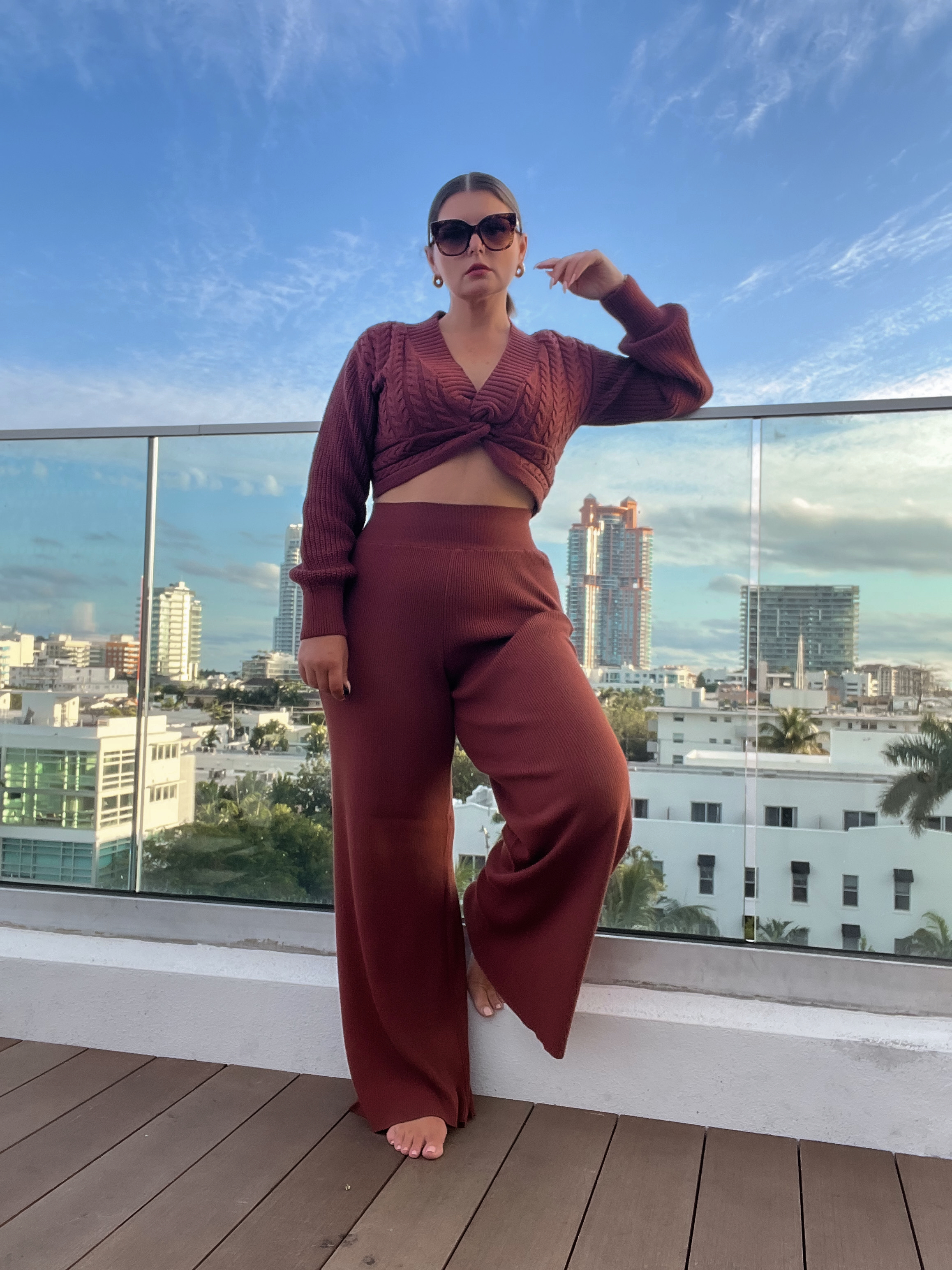 5 MIAMI BEACH VACATION OUTFIT IDEAS: http://www.juliamarieb.com/2022/01/30/what-i-wore:-miami-beach/