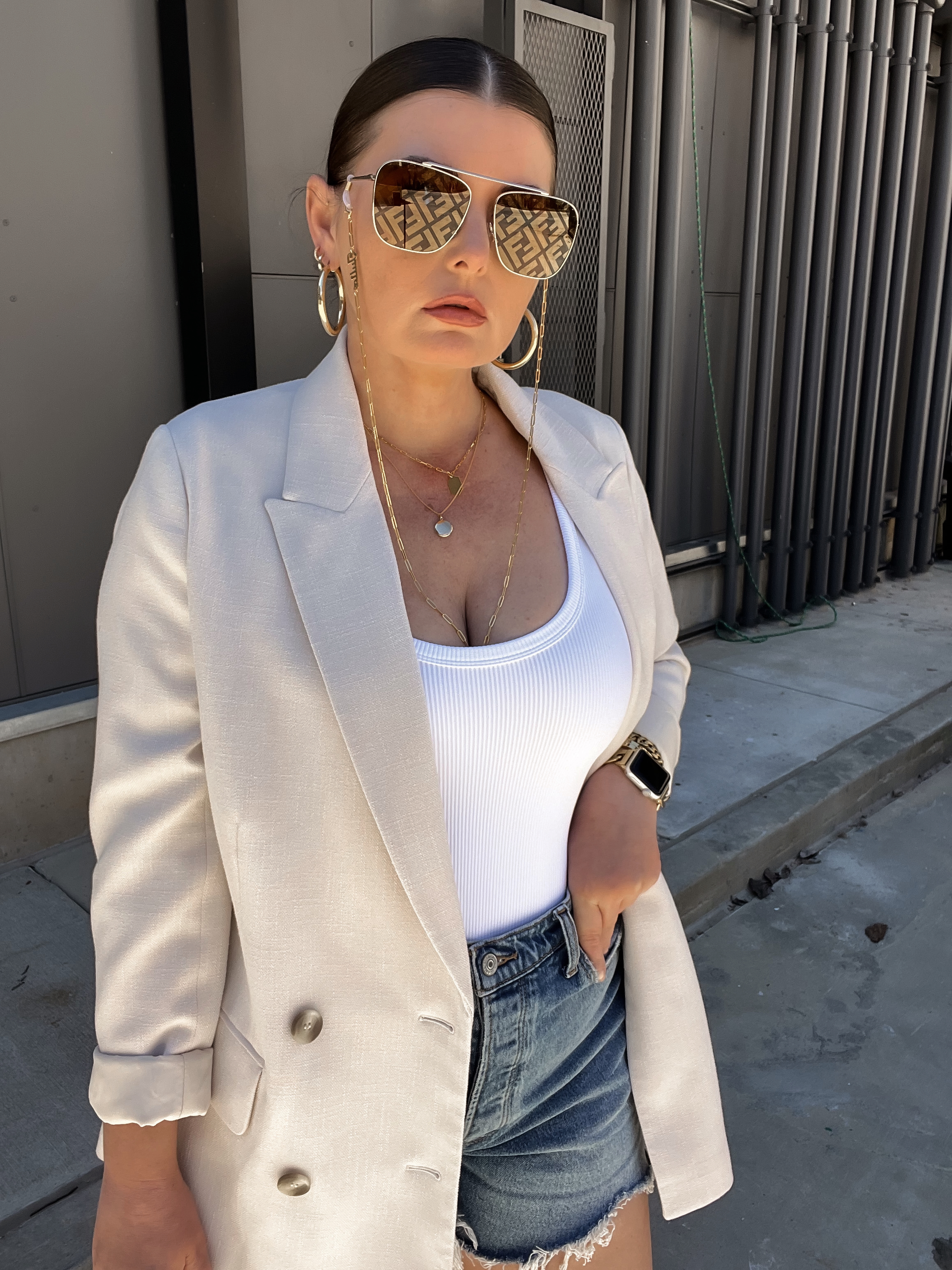 21 SPRING OUTFIT IDEAS: http://www.juliamarieb.com/2022/03/23/21-spring-outfit-ideas:-spring-styling-series-week-3/